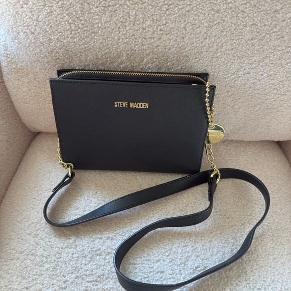Steve Madden Handbags - Steve Madden Black Crossbody Bag with Gold Accents
